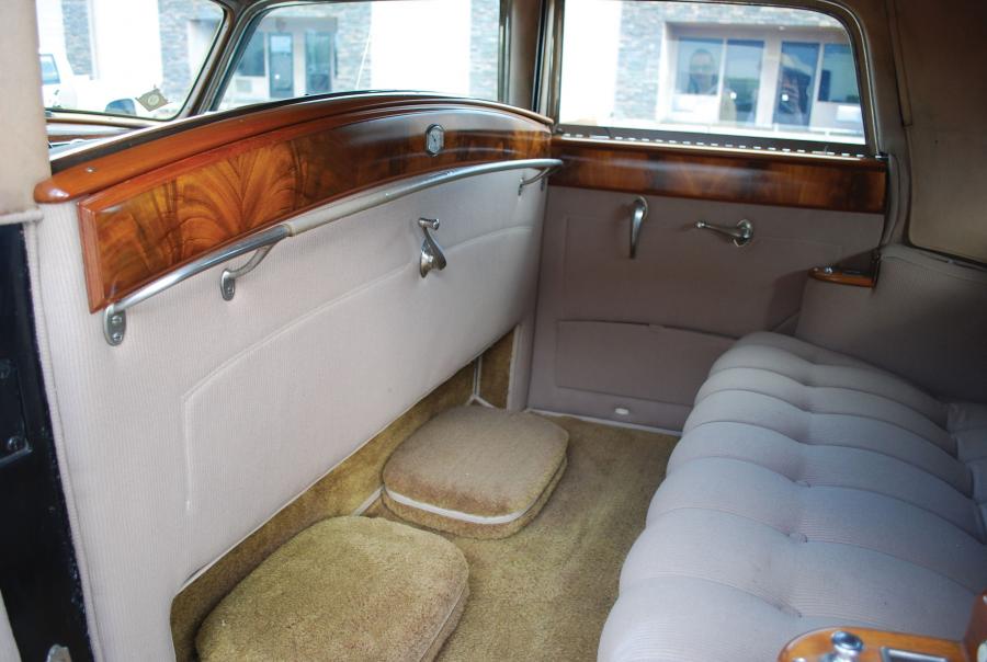  Packard Twelve Collapsible Touring Cabriolet 1939 года  (фото 3 из 9)